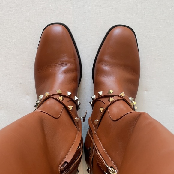 Valentino Rockstud Accents Leather Riding Boots - Picture 3 of 9